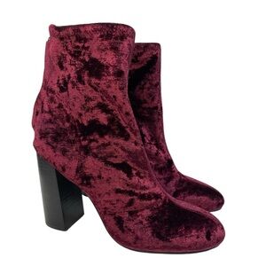 * French Connection size 7.5 Wine burgundy Velvet Block 4” Heel Ankle Bootie